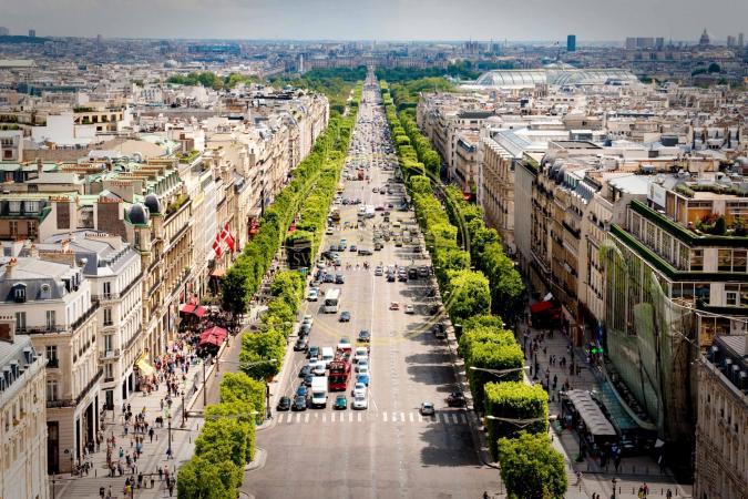 Unique opportunity 4* hotel located a few steps from the Champs Elysees, Paris