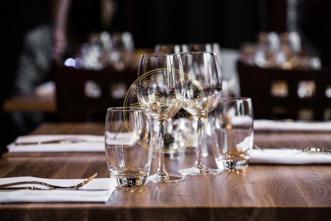 Restaurant une institution 70 ans les mêmes patrons, Genève