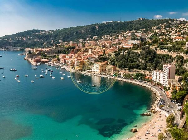 Hôtel confortable au coeur de Beaulieu-sur-Mer, Côte d'Azur, France